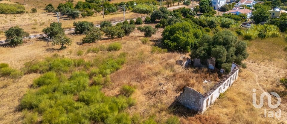 Terreno urbano em Vila Nova de Cacela de 2 940 m²