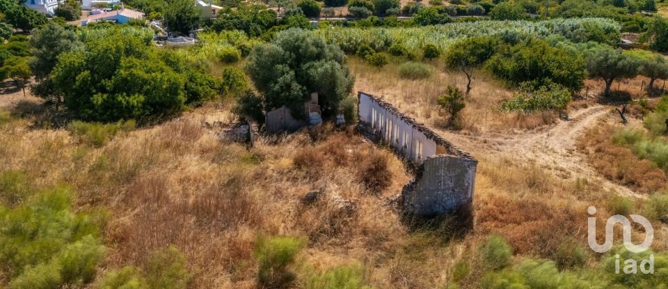 Terreno urbano em Vila Nova de Cacela de 2 940 m²