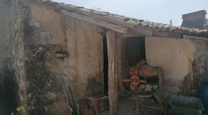 Maison T2 à Abrã de 80 m²