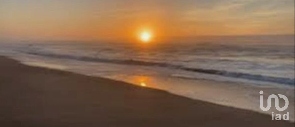 Appartement T2 à Atouguia da Baleia de 93 m²