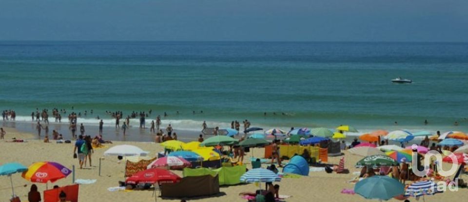 Appartement T2 à Atouguia da Baleia de 93 m²