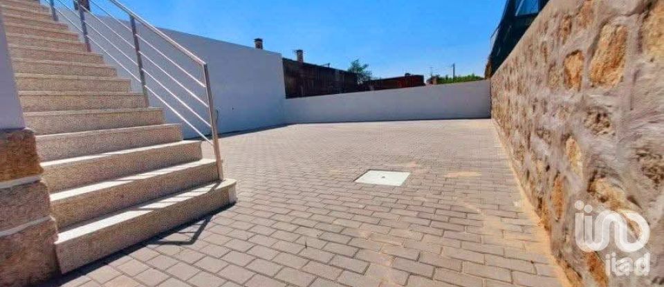 Maison T2 à Arcozelo de 72 m²