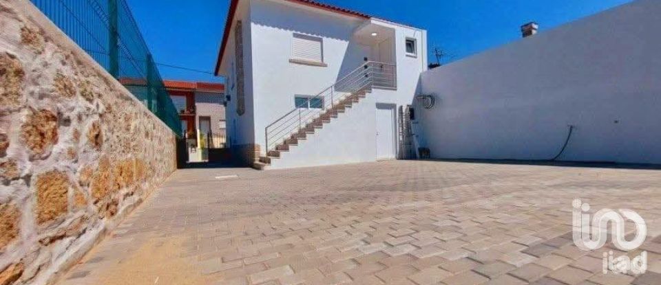 Maison T2 à Arcozelo de 72 m²