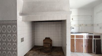 Maison T2 à Gáfete de 142 m²