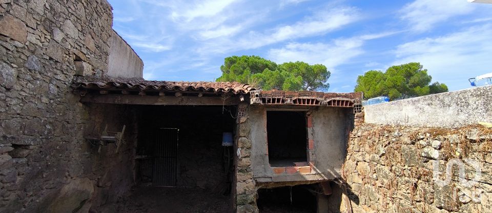 Maison T2 à Gáfete de 142 m²