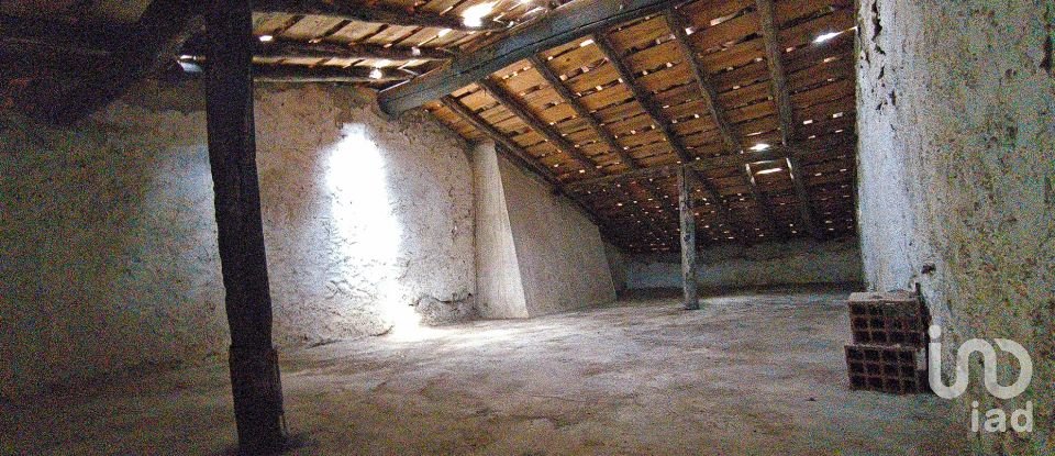 Maison T2 à Gáfete de 142 m²