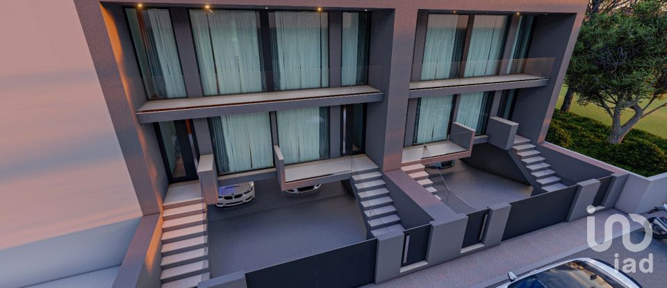 Apartamento T4 em Arcozelo de 185 m²