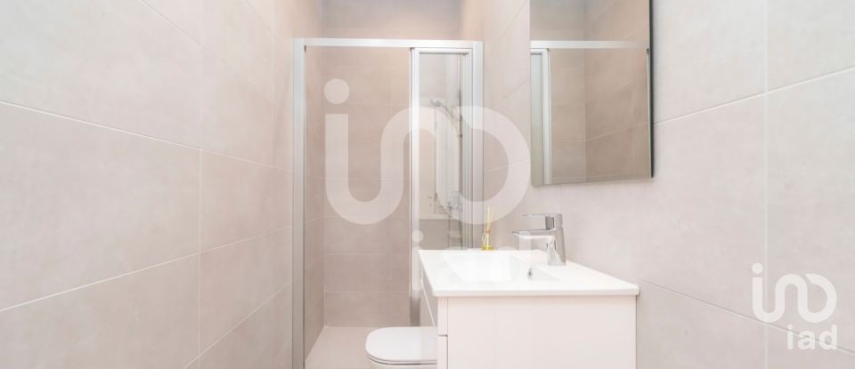 House T2 in Faro (Sé e São Pedro) of 92 m²