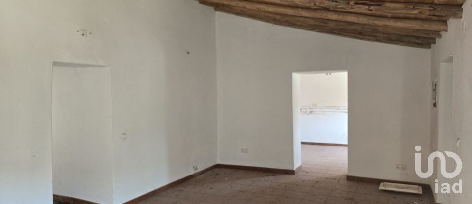 House T2 in Ameixial of 125 m²