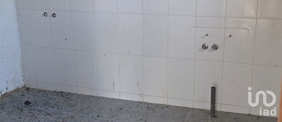 House T2 in Ameixial of 125 m²