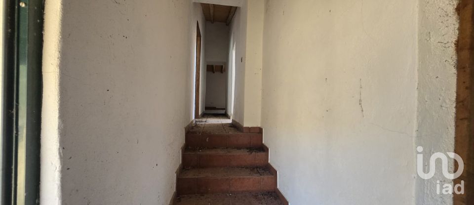 House T2 in Ameixial of 125 m²