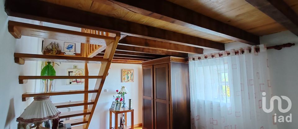 Maison T1 à Ribeiras de 92 m²