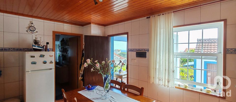 Maison T1 à Ribeiras de 92 m²