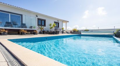 House T5 in Bárrio of 387 m²