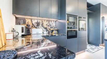 House T5 in Bárrio of 387 m²