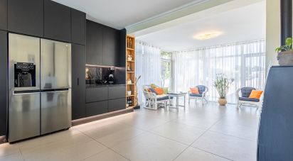 House T5 in Bárrio of 387 m²