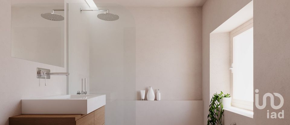 Maison T3 à Serra d'El-Rei de 242 m²