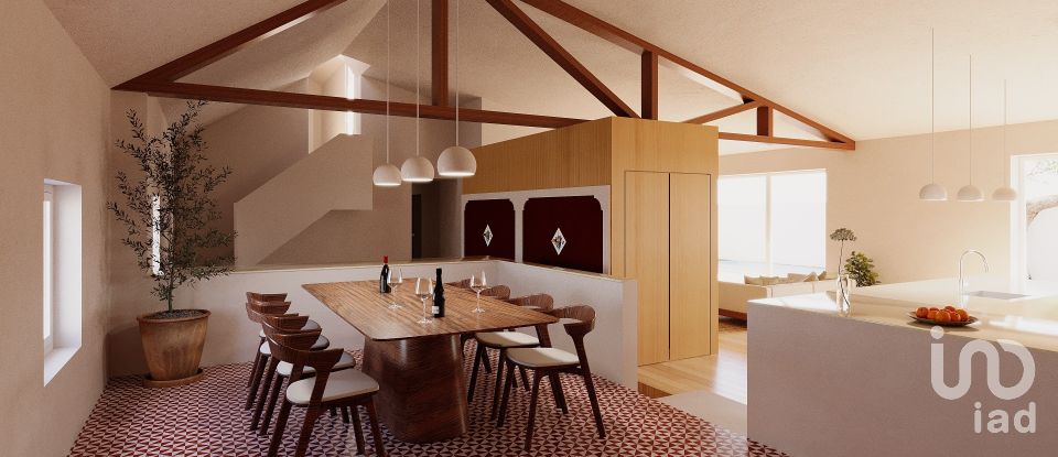 Maison T3 à Serra d'El-Rei de 242 m²