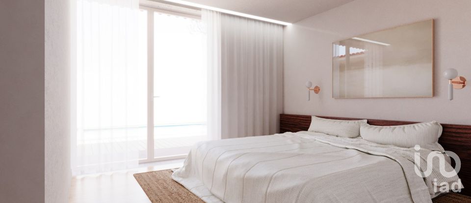 Maison T3 à Serra d'El-Rei de 242 m²