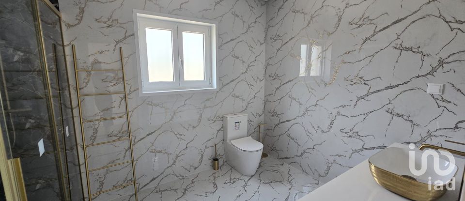 Moradia T2 em Branca de 130 m²