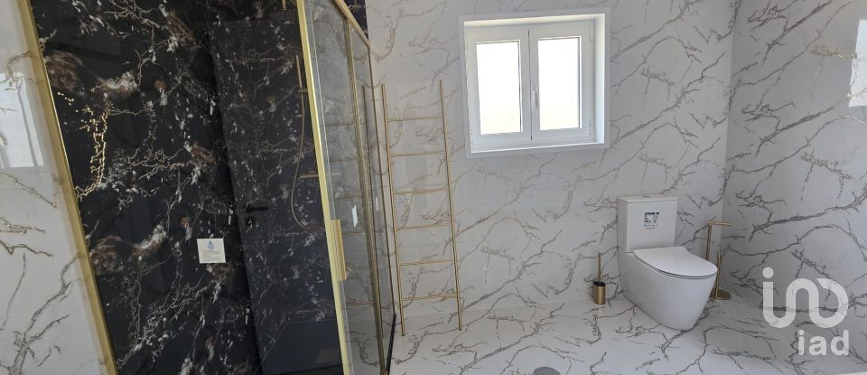 Moradia T2 em Branca de 130 m²