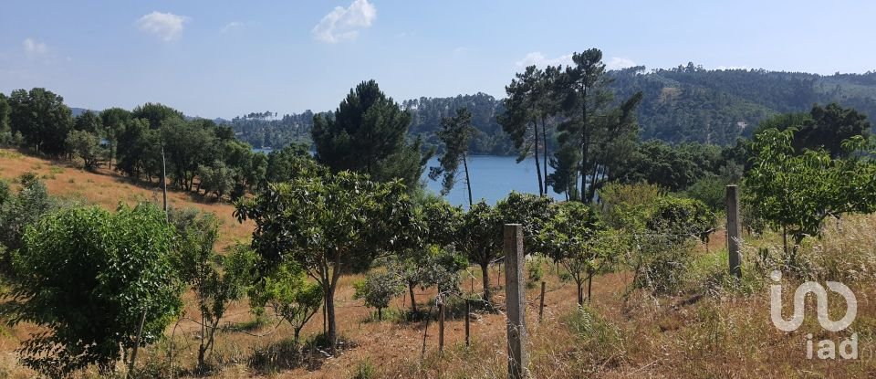 Terreno em Serra e Junceira de 7 250 m²
