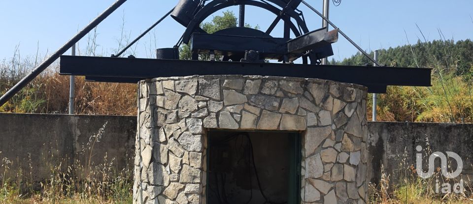 Terreno em Serra e Junceira de 7 250 m²