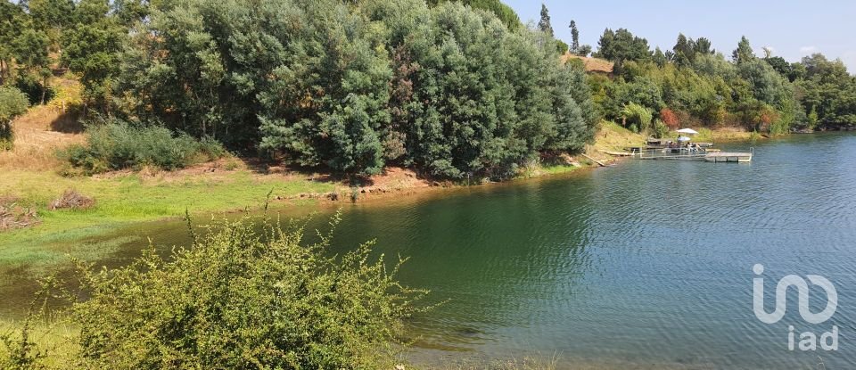 Terreno em Serra e Junceira de 7 250 m²