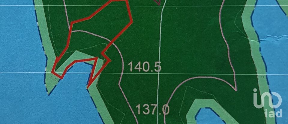 Terreno em Serra e Junceira de 7 250 m²