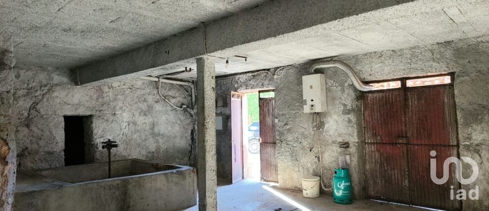 Maison T4 à Seixo da Beira de 498 m²