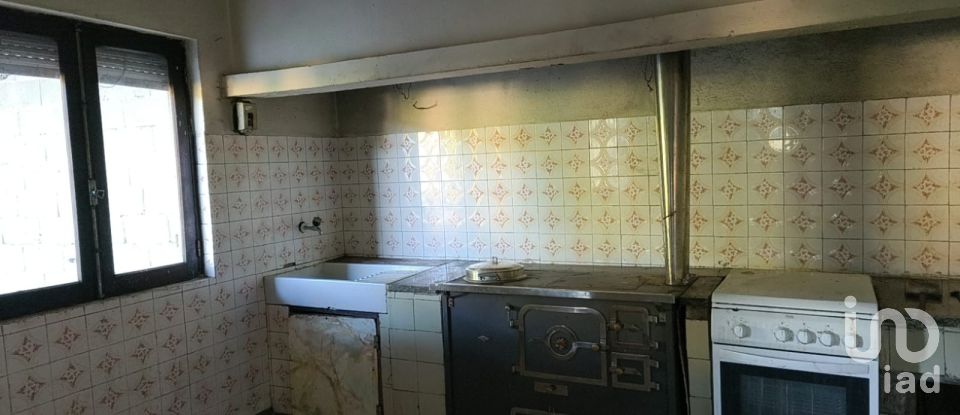 Maison T4 à Seixo da Beira de 498 m²