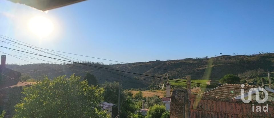 Maison T4 à Seixo da Beira de 498 m²