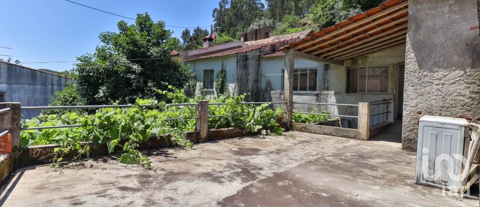 Moradia T3 em Poiares (Santo André) de 85 m²