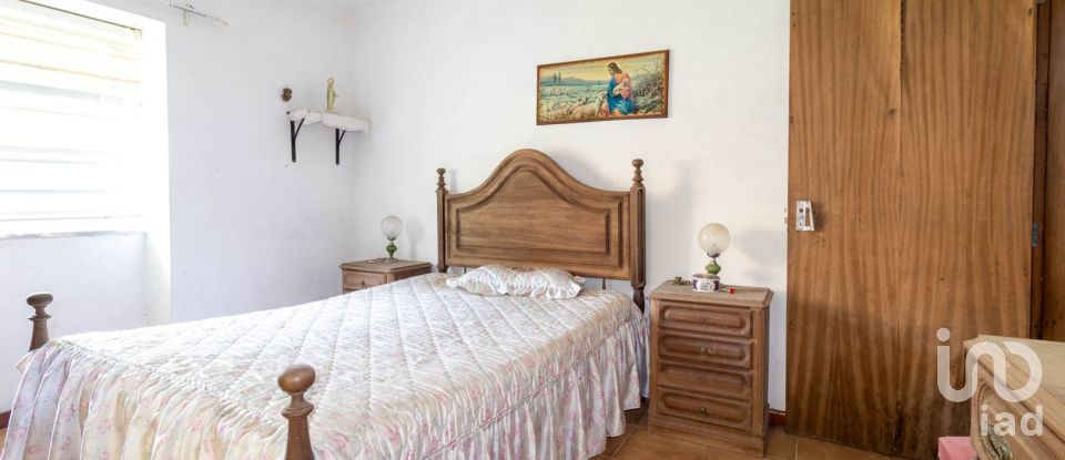 Moradia T3 em Poiares (Santo André) de 85 m²