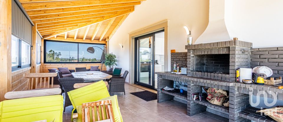 Moradia T3 em Caldas da Rainha - Nossa Senhora do Pópulo, Coto e São Gregório de 600 m²