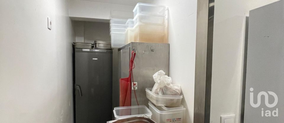 Shop / premises commercial in Abrantes (São Vicente e São João) e Alferrarede of 70 m²