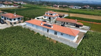 Maison T2 à Branca de 130 m²