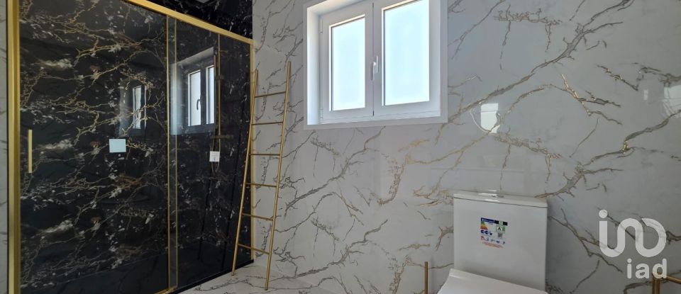 Moradia T2 em Branca de 130 m²