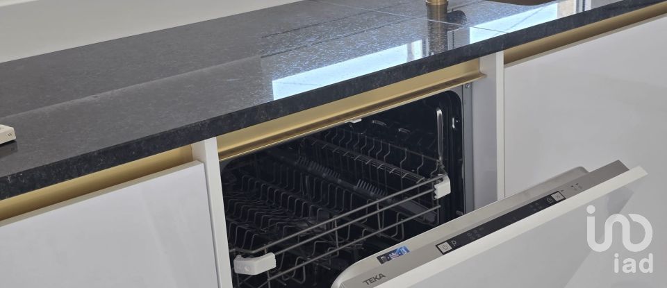 Moradia T2 em Branca de 130 m²