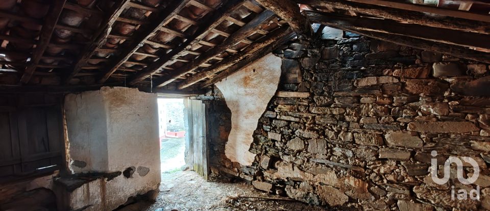 House T0 in Troviscal of 60 m²