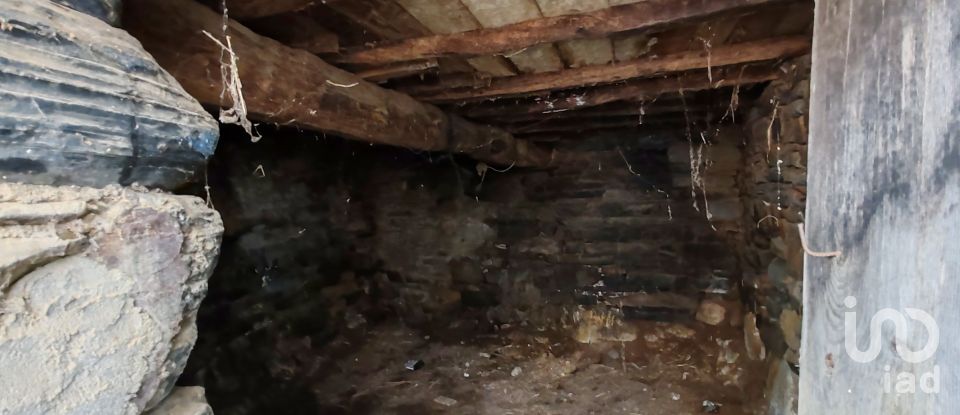 House T0 in Troviscal of 60 m²