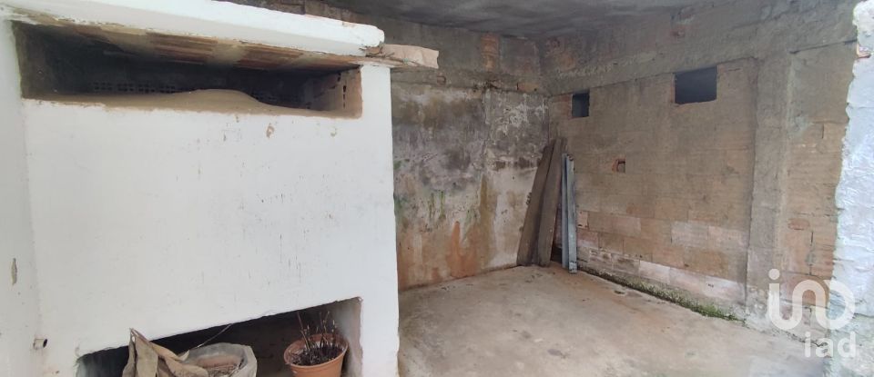 House T3 in Lamas e Cercal of 175 m²