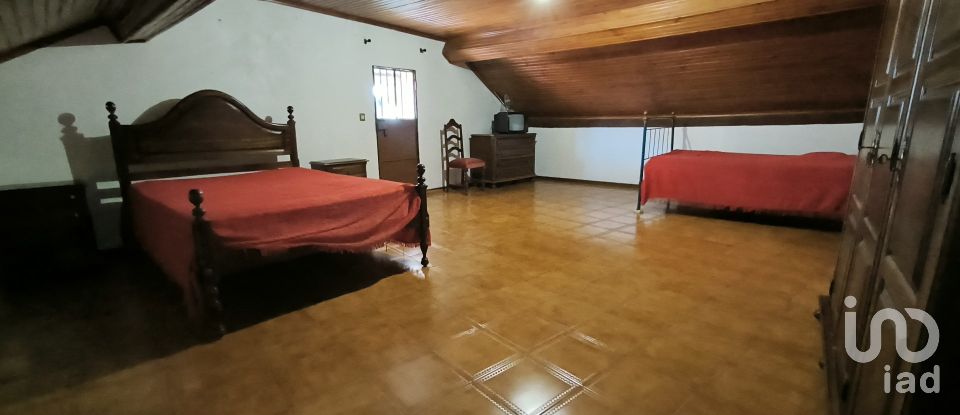 Lodge T2 in Vale de Frades e Avelanoso of 85 m²