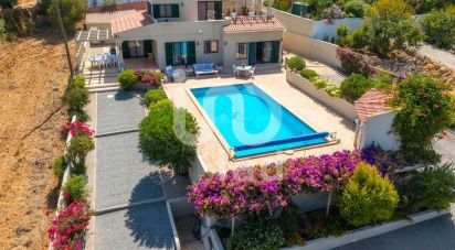 House T3 in Pechão of 280 m²