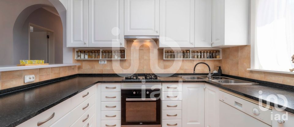 Moradia T3 em Pechão de 280 m²