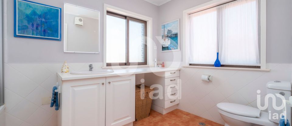 Moradia T3 em Pechão de 280 m²