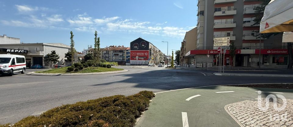 Land in Alto do Seixalinho, Santo André e Verderena of 1,575 m²