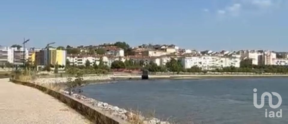 Land in Alto do Seixalinho, Santo André e Verderena of 1,575 m²