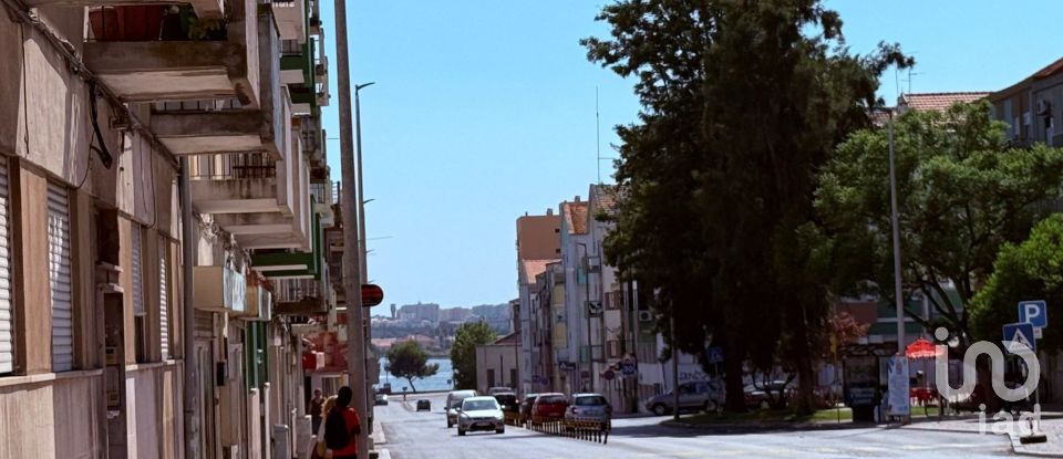 Land in Alto do Seixalinho, Santo André e Verderena of 1,575 m²