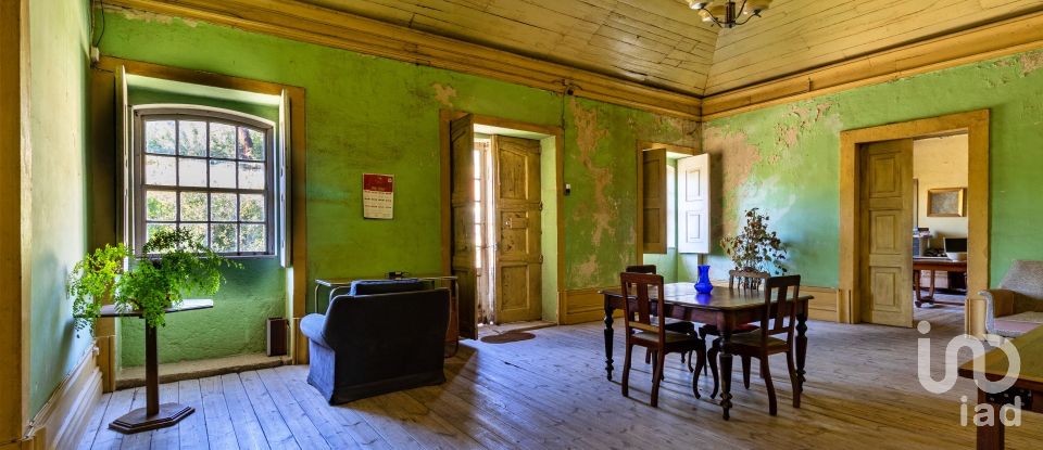 Ferme T20 à Constance de 1 885 m²